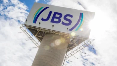 Acionistas aprovam e JBS solicita à CVM o fim do registro de companhia aberta categoria a