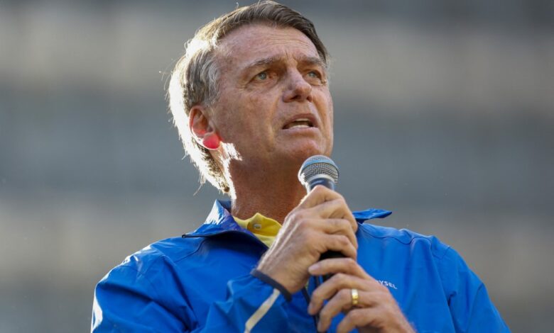 Advogado de Jair Bolsonaro deixa defesa após divergência sobre estratégia jurídica