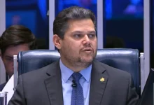 Alcolumbre reage a revelações sobre conversas com banqueiro Daniel Vorcaro