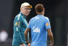 Ancelotti avalia futuro de Neymar na renovação da seleção brasileira