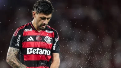 Arrascaeta sofre nova lesão e gera preocupação no departamento médico do Flamengo