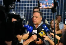 Atlético, Goiás e Vila Nova recebem R$ 6 milhões de prefeitura e câmara para projetos sociais