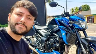 Barbeiro busca recomeço após ter motocicleta destruída por incêndio em Itaberaí