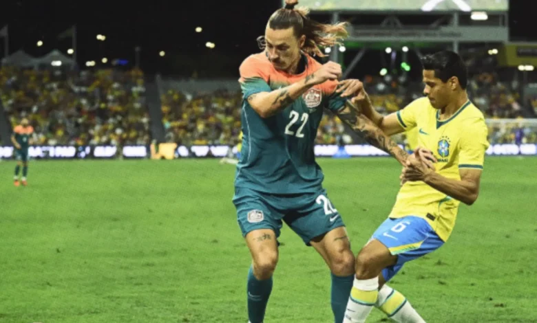 Brasil enfrenta dificuldades e tem gol anulado contra a Austrália
