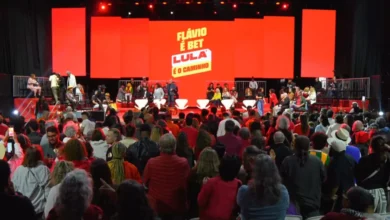 Campanha de Lula associa Flávio Bolsonaro ao mercado de apostas online