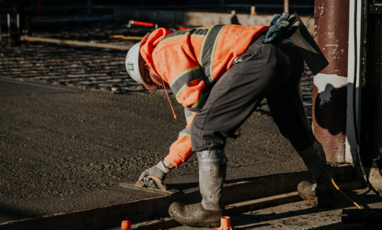Concreto sustentável ganha resistência com uso de resíduos humanos