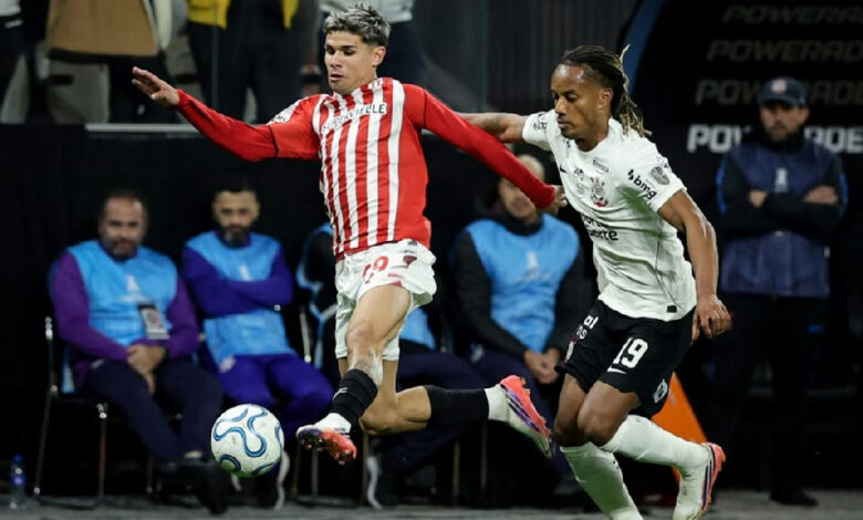 Corinthians cai na Libertadores após erro decisivo em disputa de pênaltis