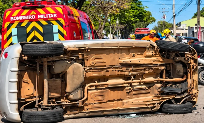 Criança de dois anos morre após ser arremessada de veículo em acidente em Goiânia
