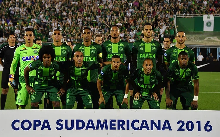 Dez anos após tragédia, Chapecoense e Atlético Nacional voltam a se enfrentar em Medellín