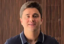 Diego Sorgatto formaliza apoio a Daniel Vilela e aliados no Entorno