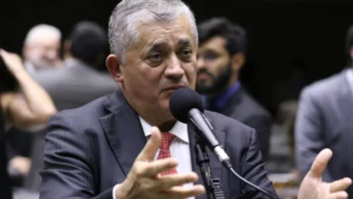 Dino reverte decisão de Mendonça e libera post sobre Nossa Senhora Aparecida