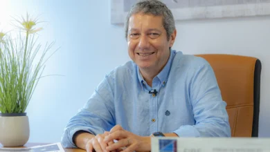 Economista sugere incentivos fiscais para empresas que priorizam carteira assinada