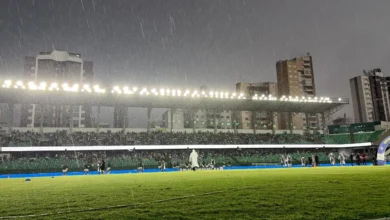 Escalações definidas para o clássico entre Goiás e Atlético sob chuva na Série B