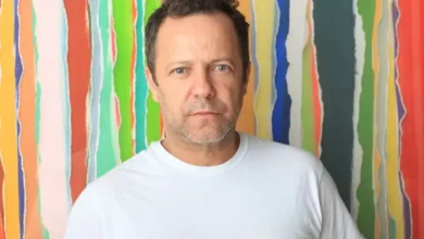 Exposição Dinheiro Vivo de Vik Muniz ocupa Galeria Léo Romano em Goiânia até janeiro de 2027