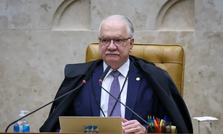 Fachin pede manifestação da PGR sobre processos envolvendo Banco Master e INSS