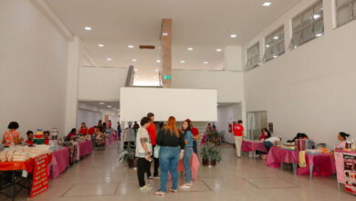 Feira das Mulheres Empreendedoras impulsiona negócios locais no Paço Municipal