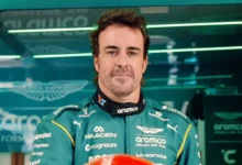 Fernando Alonso estende contrato com a Aston Martin e segue na Fórmula 1