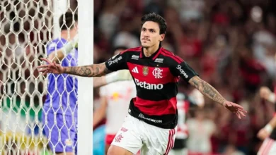 Flamengo supera Bragantino no Maracanã e isola-se na ponta do Brasileirão