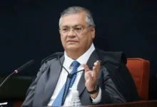 Flávio Dino nega pedido da ANJL e mantém veto a publicidade de bets em prédios públicos de MG