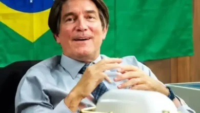Gastos de produtora ligada a filme sobre Bolsonaro revelam despesas com luxo e figurino
