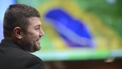 Ginásio Newton de Faria recebe velório do deputado Amilton Filho antes de cortejo às 18h