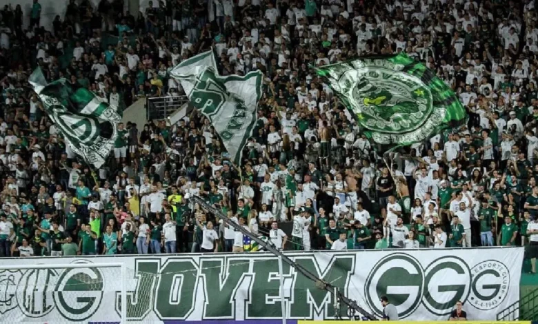 Goiás identifica e bane torcedores após arremesso de objetos no estádio da Serrinha