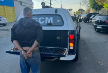 Guarda Municipal retira arma de fogo de circulação em praça de Senador Canedo