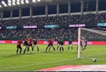 Guilherme Lopes coloca Atlético em vantagem no clássico contra o Goiás
