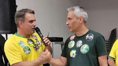 Gustavo Gayer articula candidatura ao Senado e soma apoio de 45 prefeitos em Goiás
