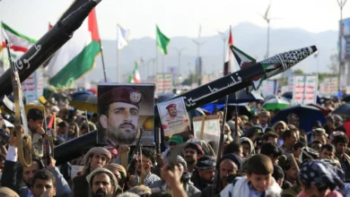 Houthis elevam tom contra Estados Unidos e ameaçam interesses americanos no Iêmen