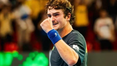 João Fonseca brilha na Copa Davis com virada emocionante sobre Stricker