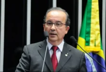 Jorginho Mello consolida liderança e aponta para vitória no primeiro turno em Santa Catarina