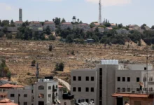 Justiça de Israel suspende licitação de assentamentos na Cisjordânia antes das eleições