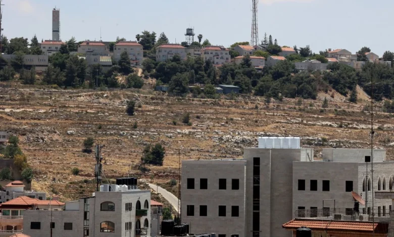 Justiça de Israel suspende licitação de assentamentos na Cisjordânia antes das eleições