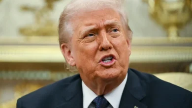 Justiça determina retorno de CNN, MS NOW e Politico à Casa Branca