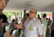 Kleber Adorno defende legado do MDB na cultura goiana em ato por Daniel Vilela