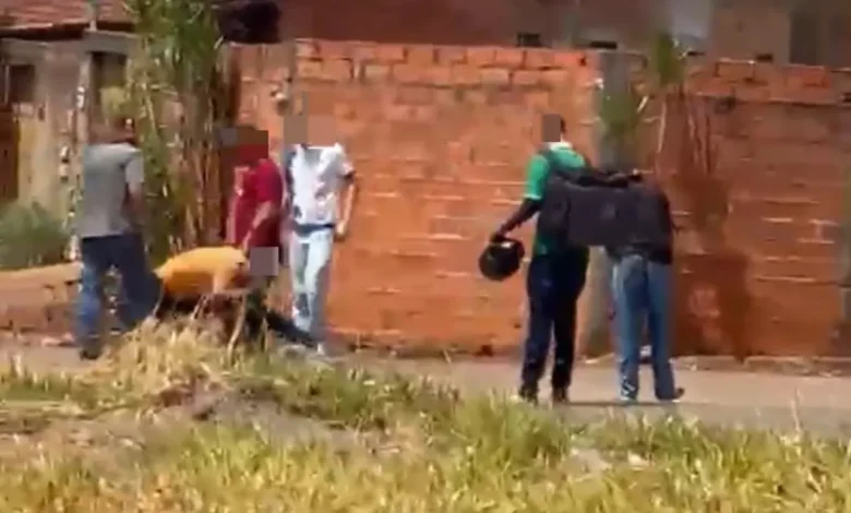 Linchamento de suspeito de furto em Goiânia termina com prisões efetuadas pela polícia