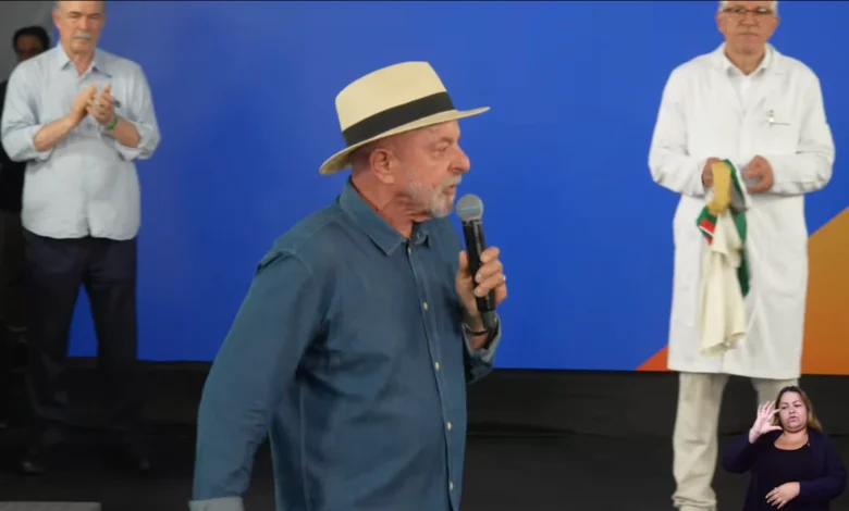 Lula assina lei que endurece fiscalização da qualidade em hospitais privados durante agenda no Pará