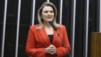 Marília Arraes lidera intenções de voto para o Senado em Pernambuco