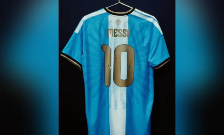 Messi revela uniforme especial para sua despedida da seleção argentina
