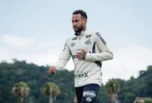 Neymar projeta retorno aos gramados pelo Santos em outubro