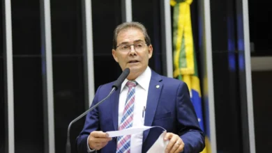 Paulinho da Força solicita ao STF afastamento de Nunes Marques e Mendonça em ações do TSE