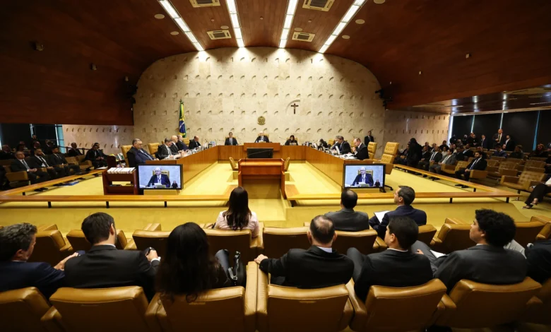Pesquisa aponta alta rejeição a ministros do STF em meio a crise institucional