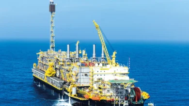 Petrobras enfrenta embate estratégico entre lucro acionário e interesse público