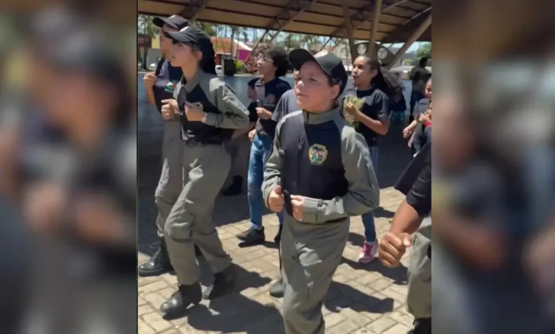 Projeto Segurart utiliza disciplina militar e música para transformar jovens em Senador Canedo