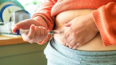 Queda de estrogênio na menopausa acelera ganho de peso e impulsiona busca por semaglutida