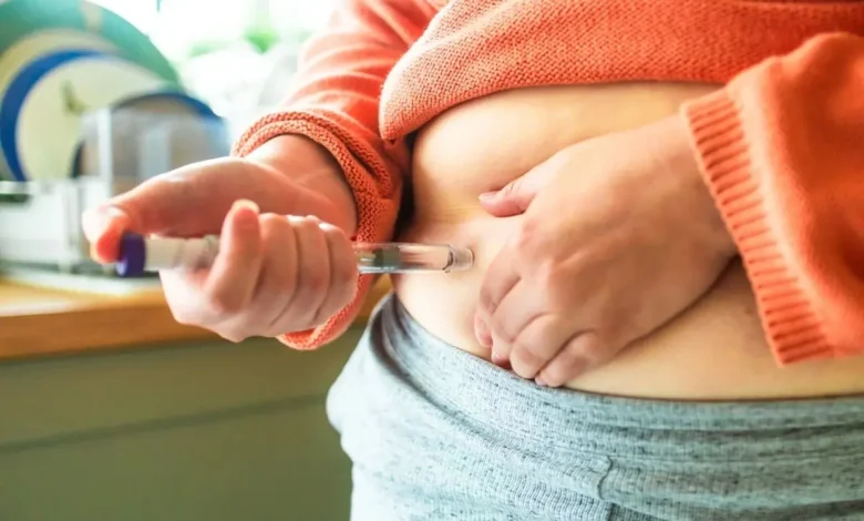 Queda de estrogênio na menopausa acelera ganho de peso e impulsiona busca por semaglutida