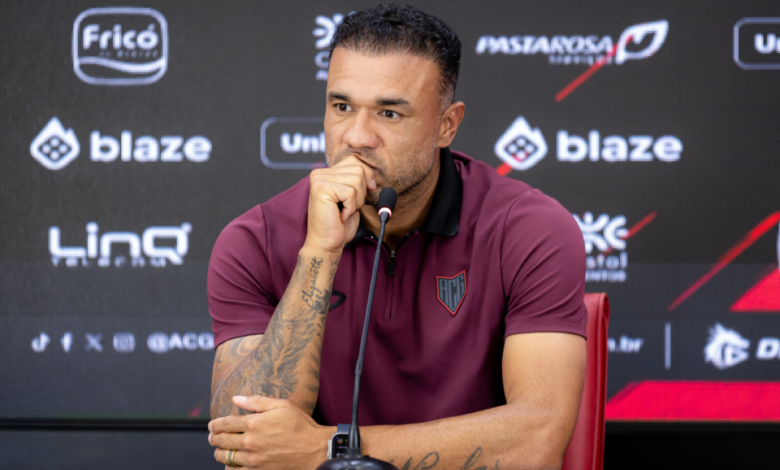 Roger Machado foca no equilíbrio emocional do Atlético para o clássico