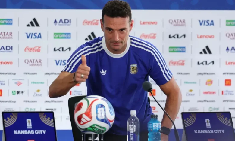 Scaloni estende vínculo com a Argentina e lidera transição pós-Messi até 2030