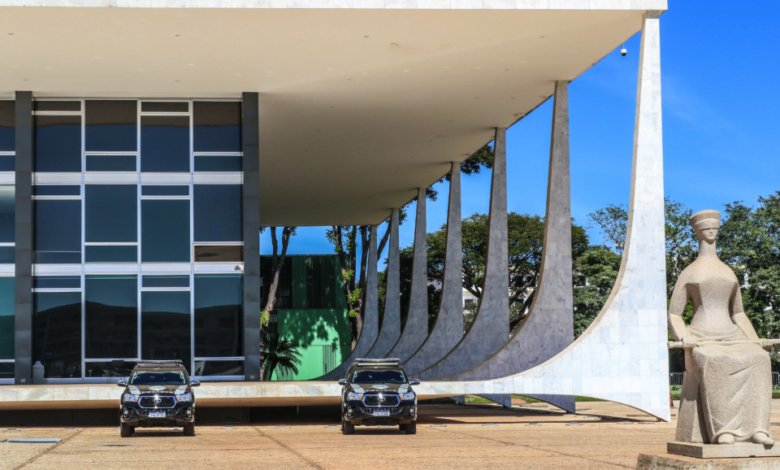 Segurança reforçada no STF para sessão desta terça-feira em Brasília